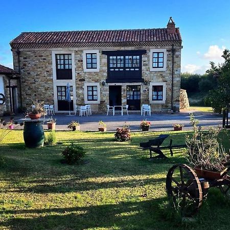 Casa Barreta Pensionat Villaviciosa  Exteriör bild