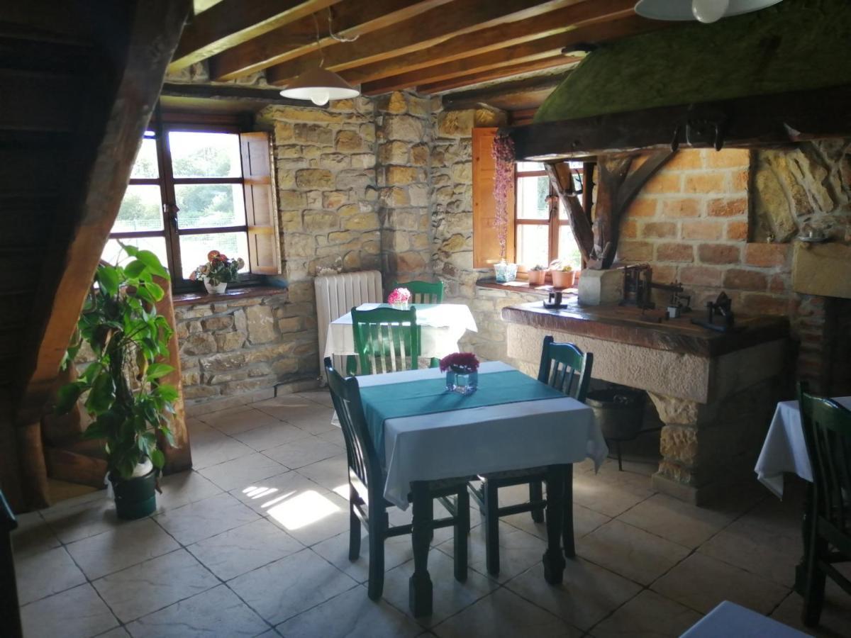 Casa Barreta Pensionat Villaviciosa  Exteriör bild