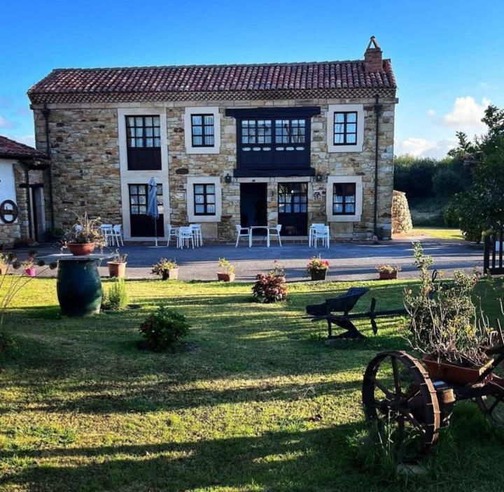 Casa Barreta Pensionat Villaviciosa  Exteriör bild
